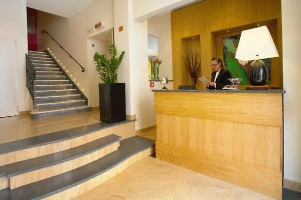 Hotel Messenion Messine